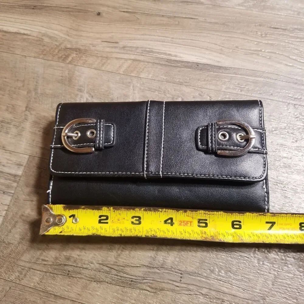 Black wallet - Picture 2 of 6